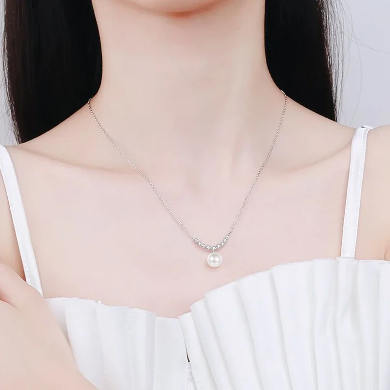 Radiant 925 sterling silver Pearl Moissanite Smile Necklace