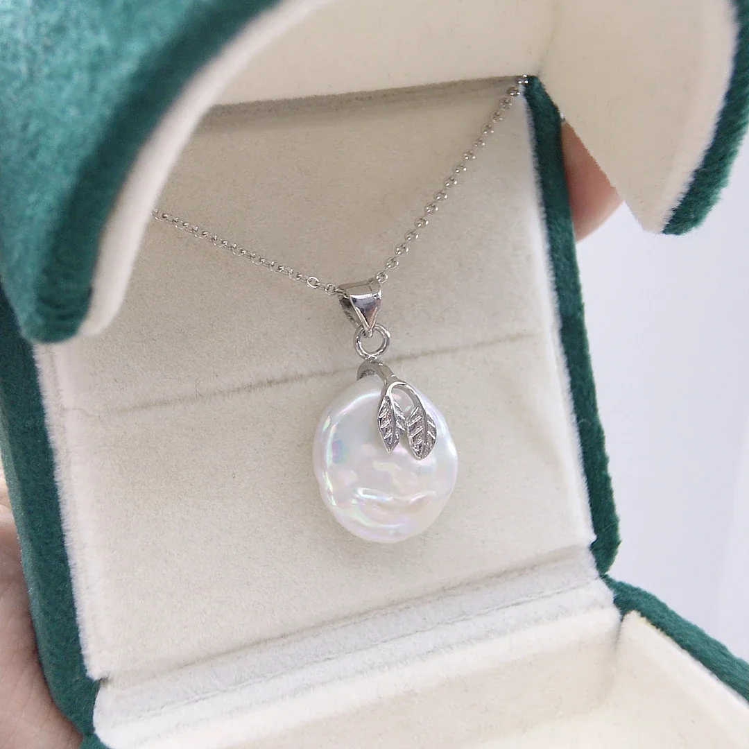 Luminous Silver-Plated Leaf Bail Baroque Pearl Pendant Necklace