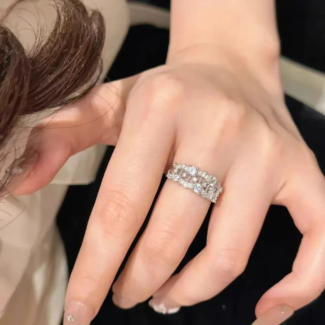 Ornate Silver-Plated Lace Harp Crystal Copper Ring