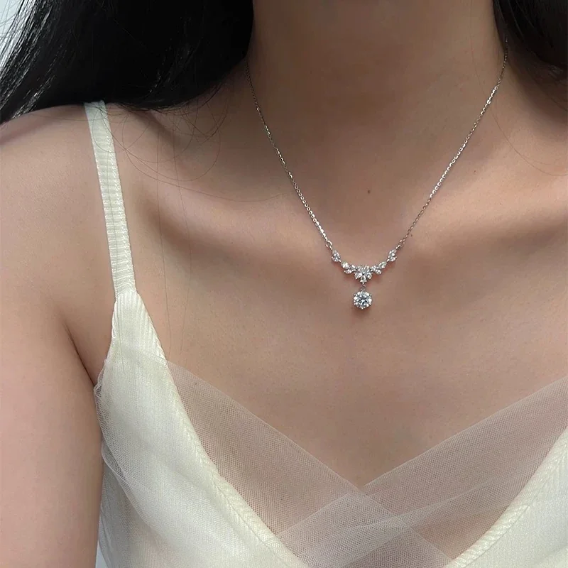 Delicate 925 Sterling Silver Laurel Marquise Crystal Drop Necklace