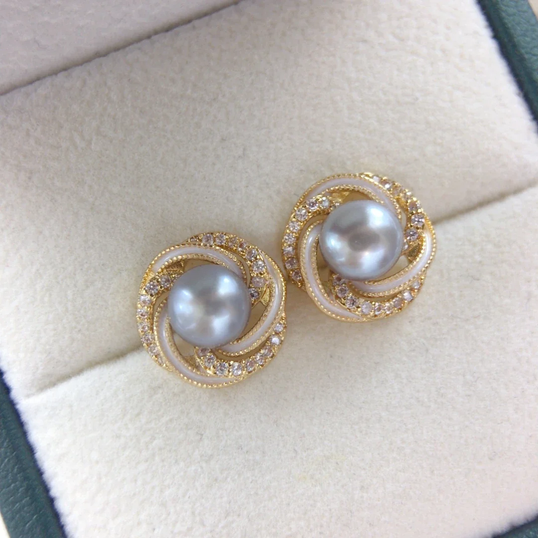 Ornate Gold-Plated Swirl Pavé Freshwater Pearl Stud Earrings - Grey