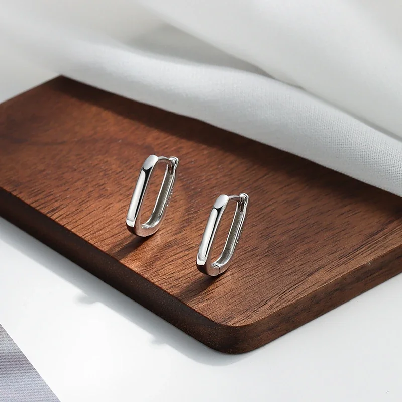 Sleek 925 Sterling Silver Rounded Rectangle Hoop Earrings