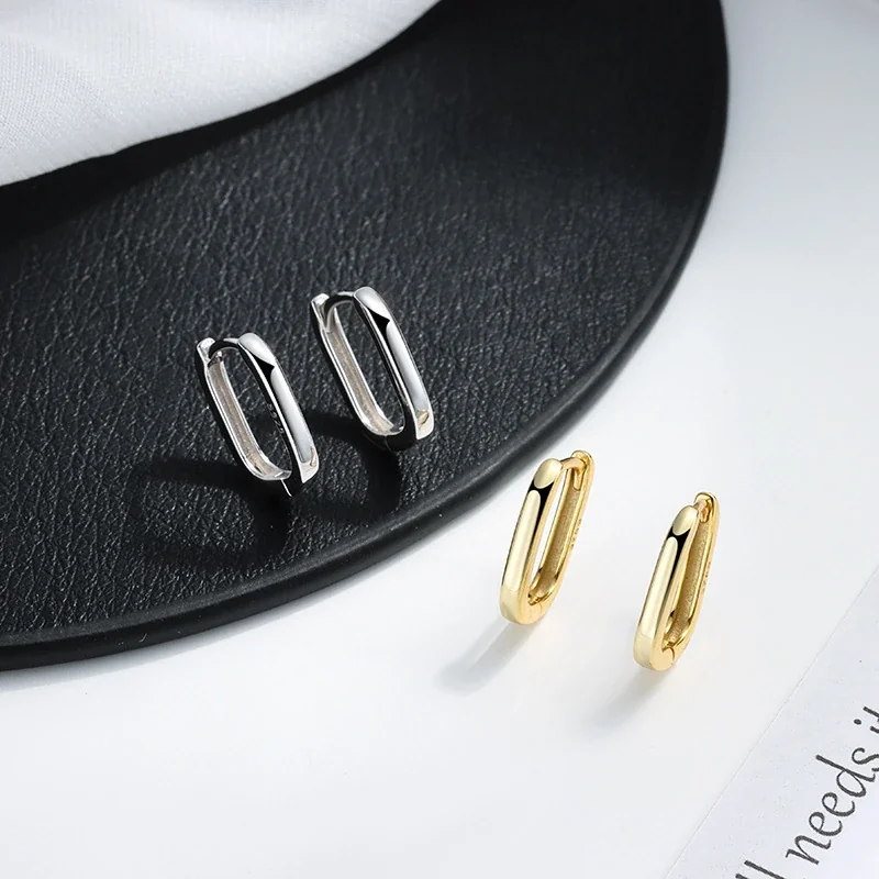 Sleek 925 Sterling Silver Rounded Rectangle Hoop Earrings