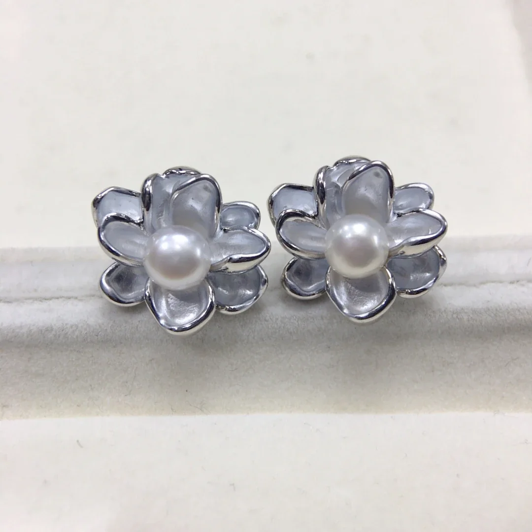 Dimensional Lotus Petal Freshwater Pearl Stud Earrings - Silver