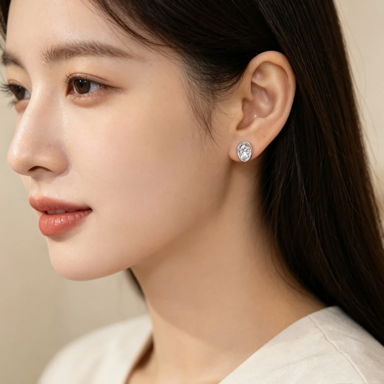 Sleek 925 Sterling Silver Oval Bezel-Set Stud Earrings